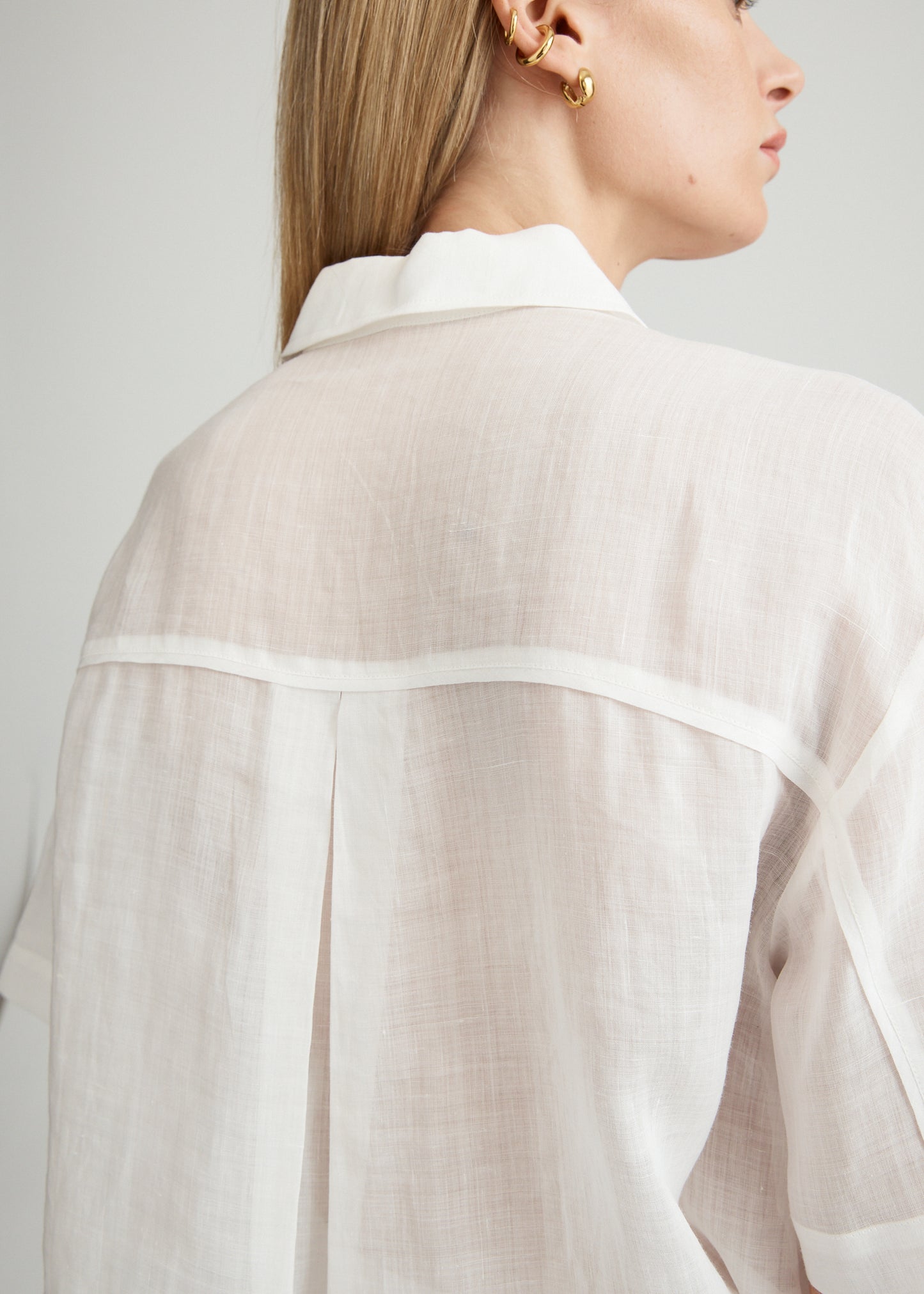 AIRE RAMIE CROP SHIRT