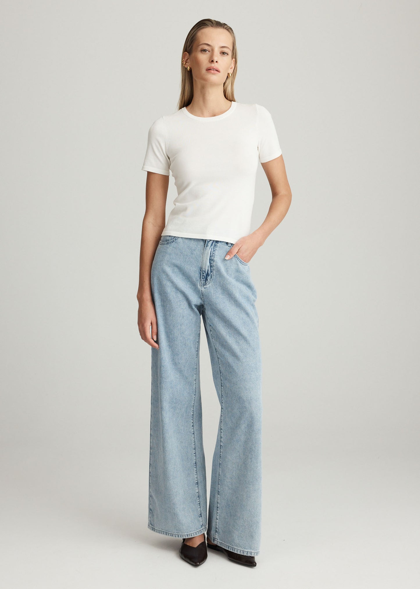 NYRA TEE