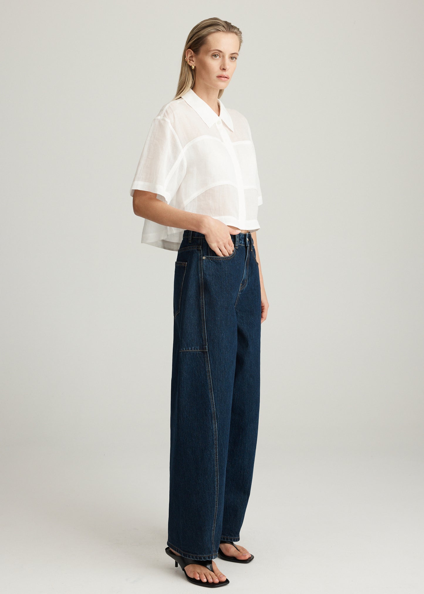 AIRE RAMIE CROP SHIRT