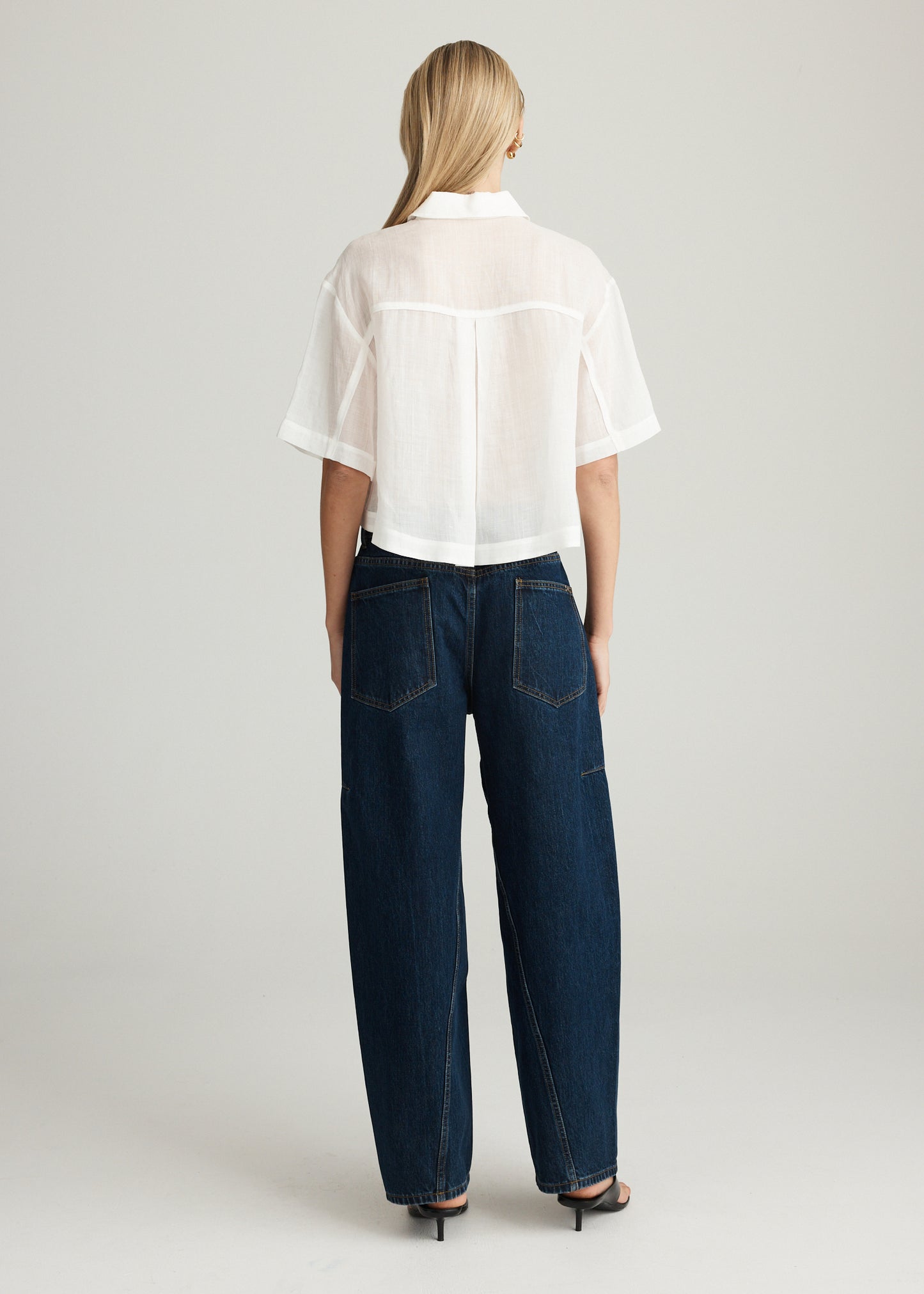 AIRE RAMIE CROP SHIRT