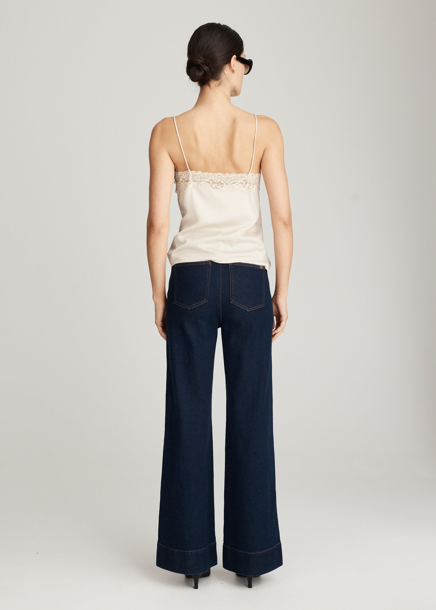 PIERCE BOOTLEG JEAN