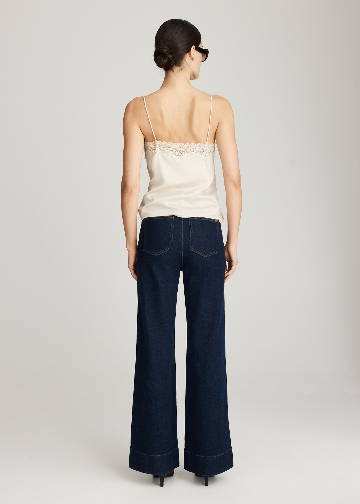 PIERCE BOOTLEG JEAN