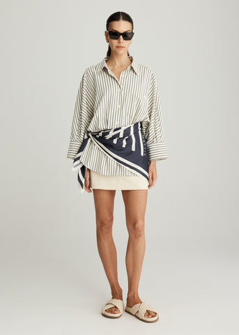 MATTIR SCARF IN CHARCOAL