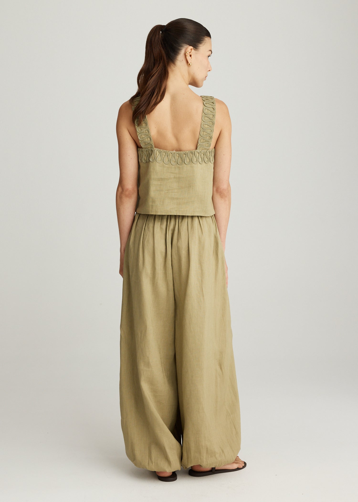 LULU LINEN CROP IN SAGE
