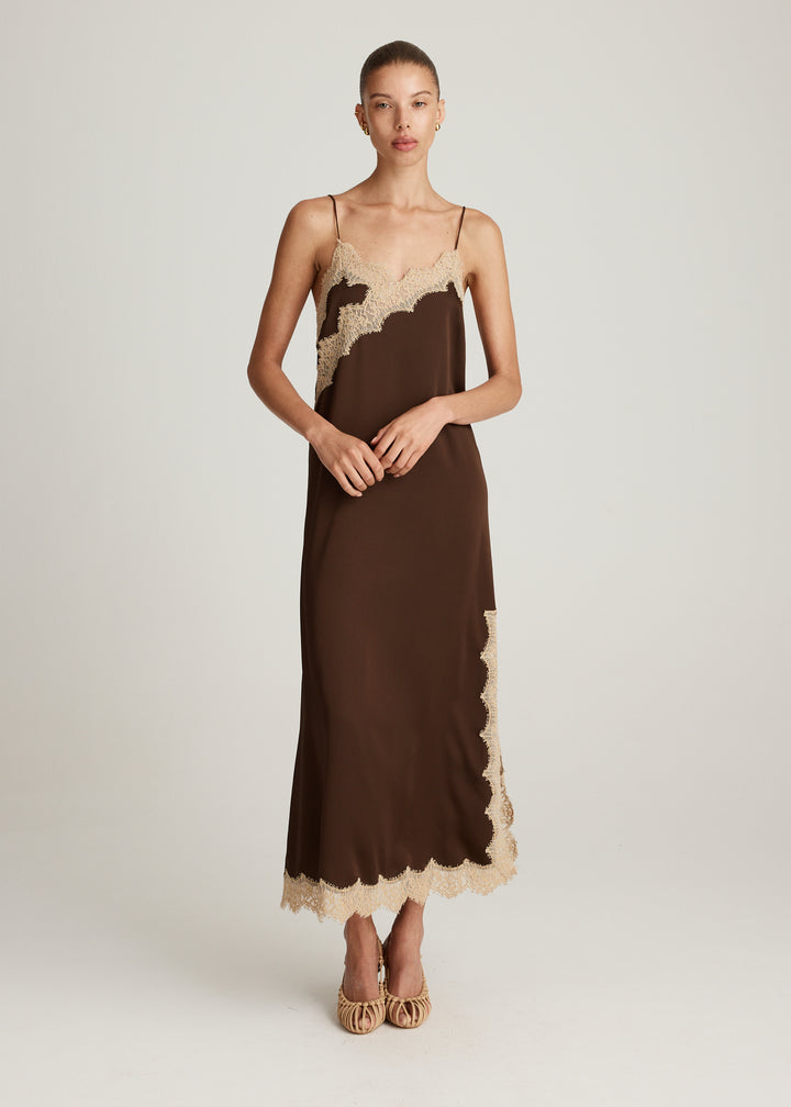 SORELI LACE MAXI