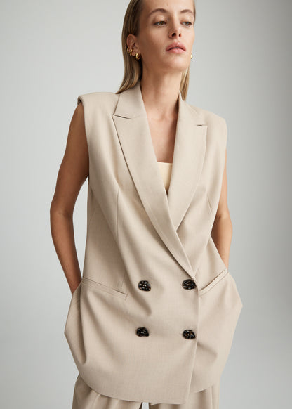 CLOVE VEST
