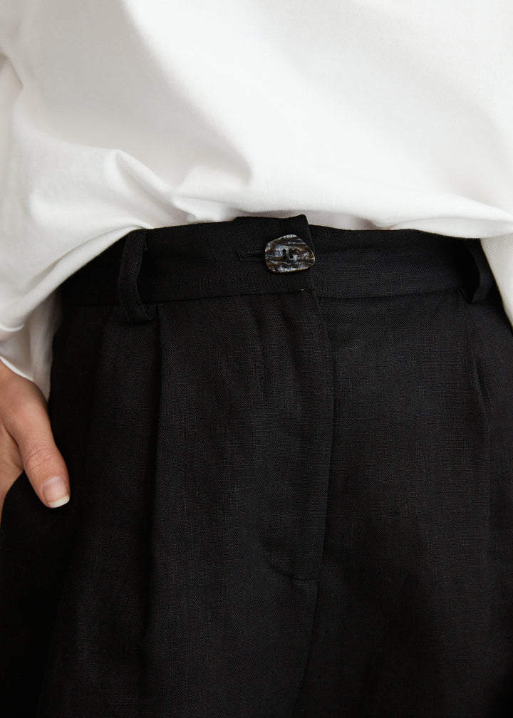INARA LINEN SHORT