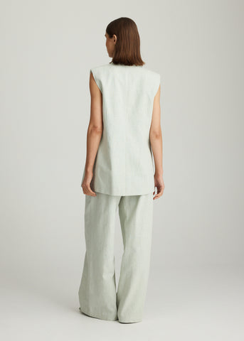 CLOVE VEST