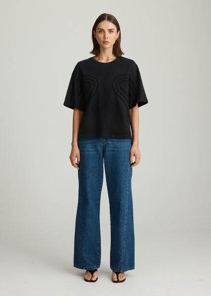 APPLIQUE TEE