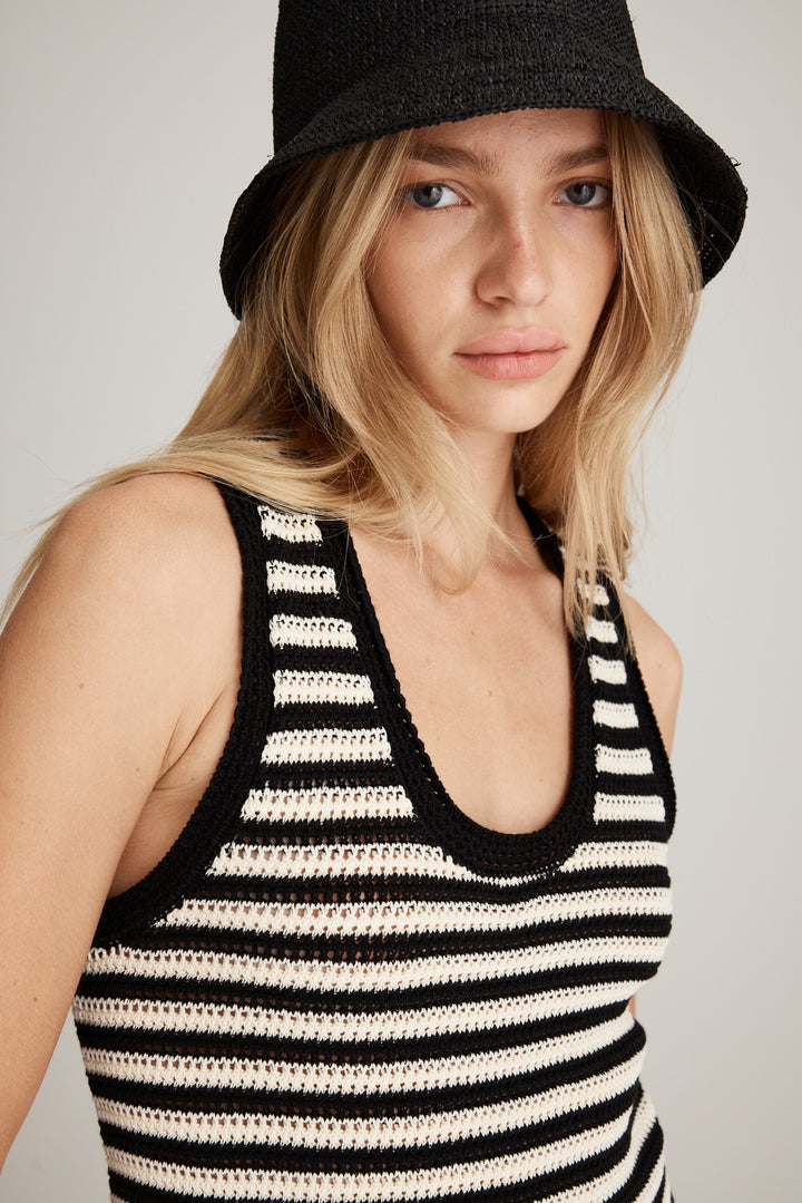 LENI DRESS
