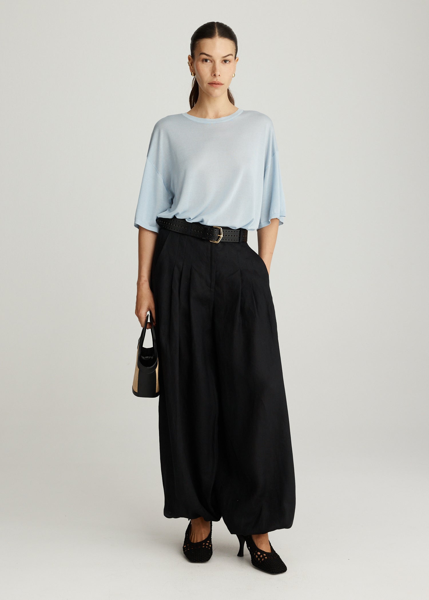 LULU LINEN PANT IN BLACK