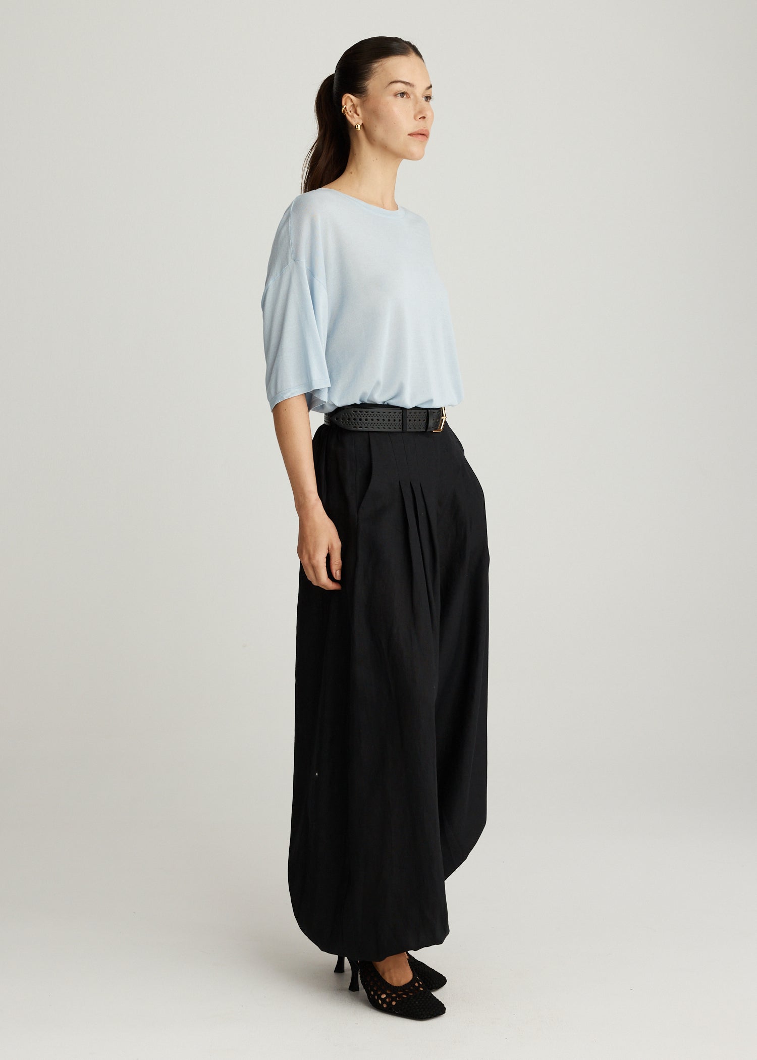 LULU LINEN PANT IN BLACK
