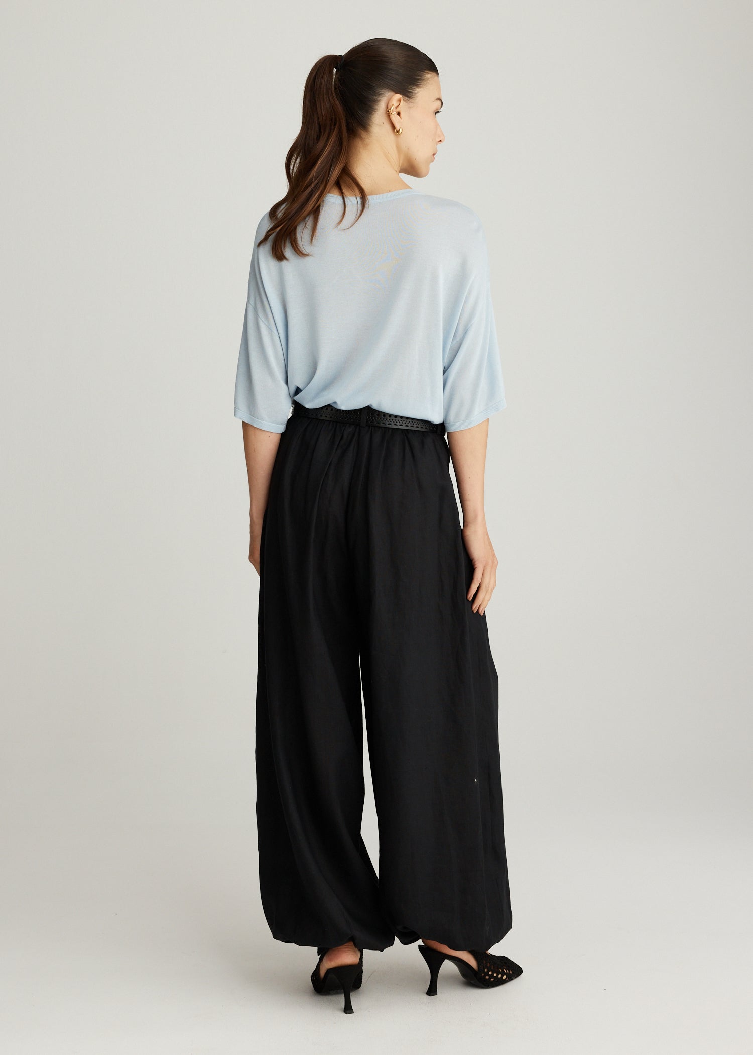 LULU LINEN PANT IN BLACK