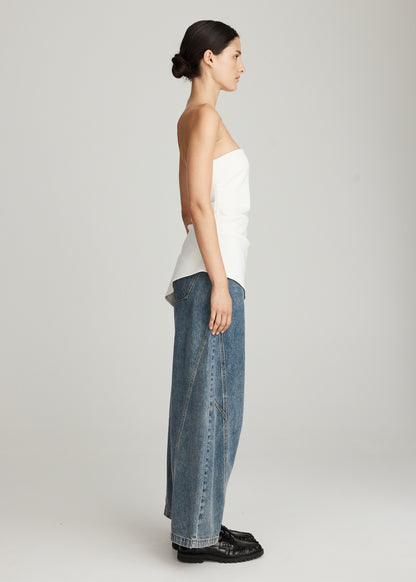 YORKE BUSTIER