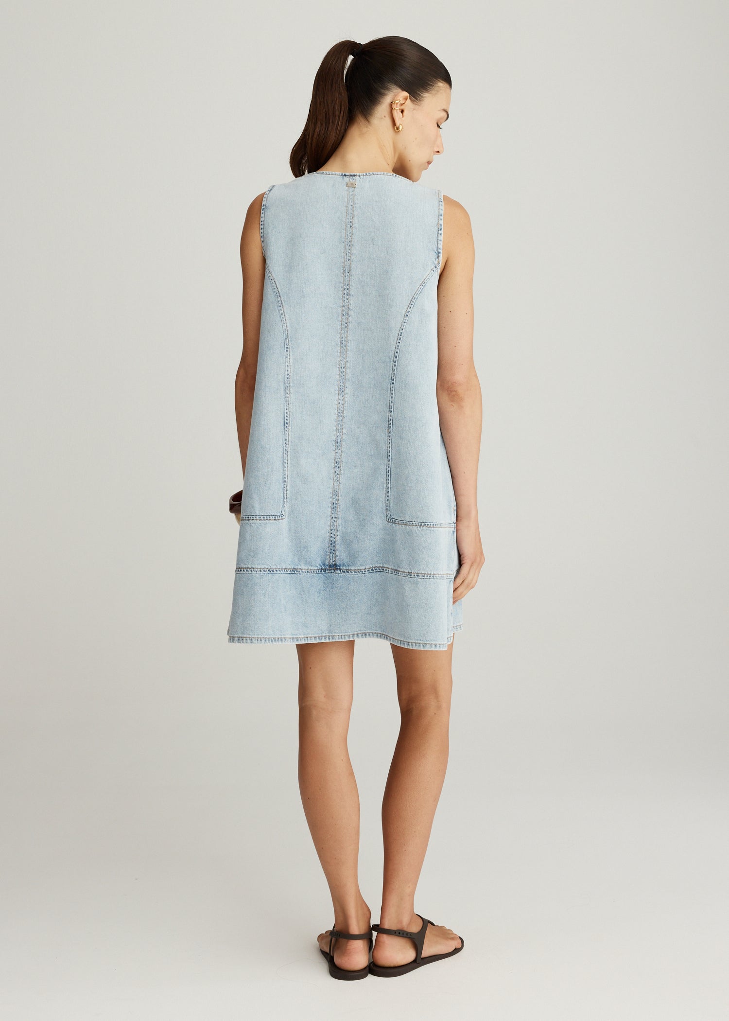 MAJA DRESS IN LIGHT WASH