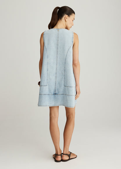 MAJA DRESS IN LIGHT WASH