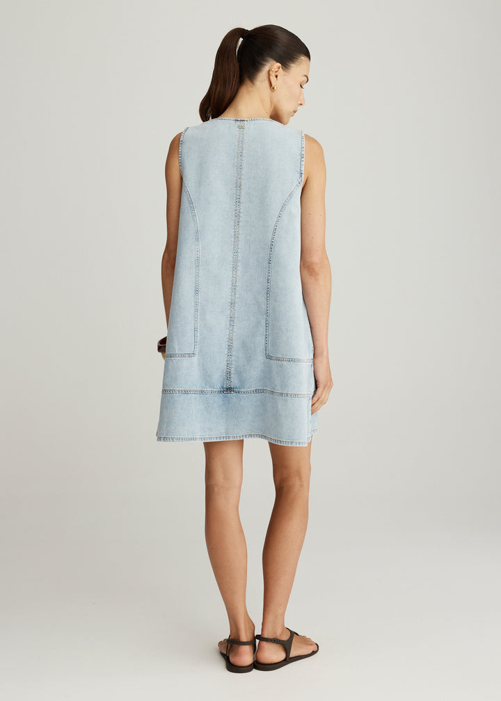 MAJA DRESS IN LIGHT WASH