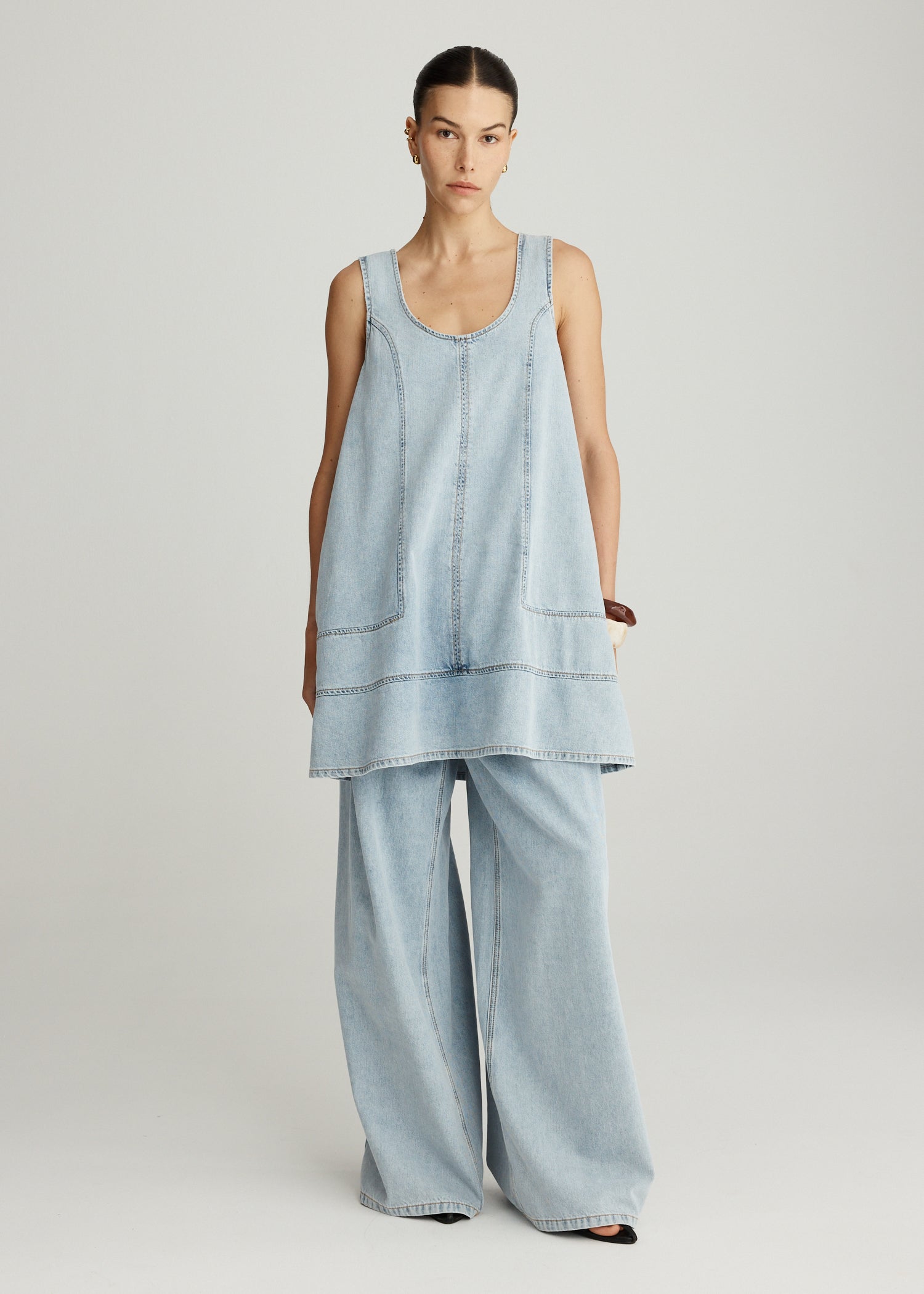 MAJA DRESS IN LIGHT WASH