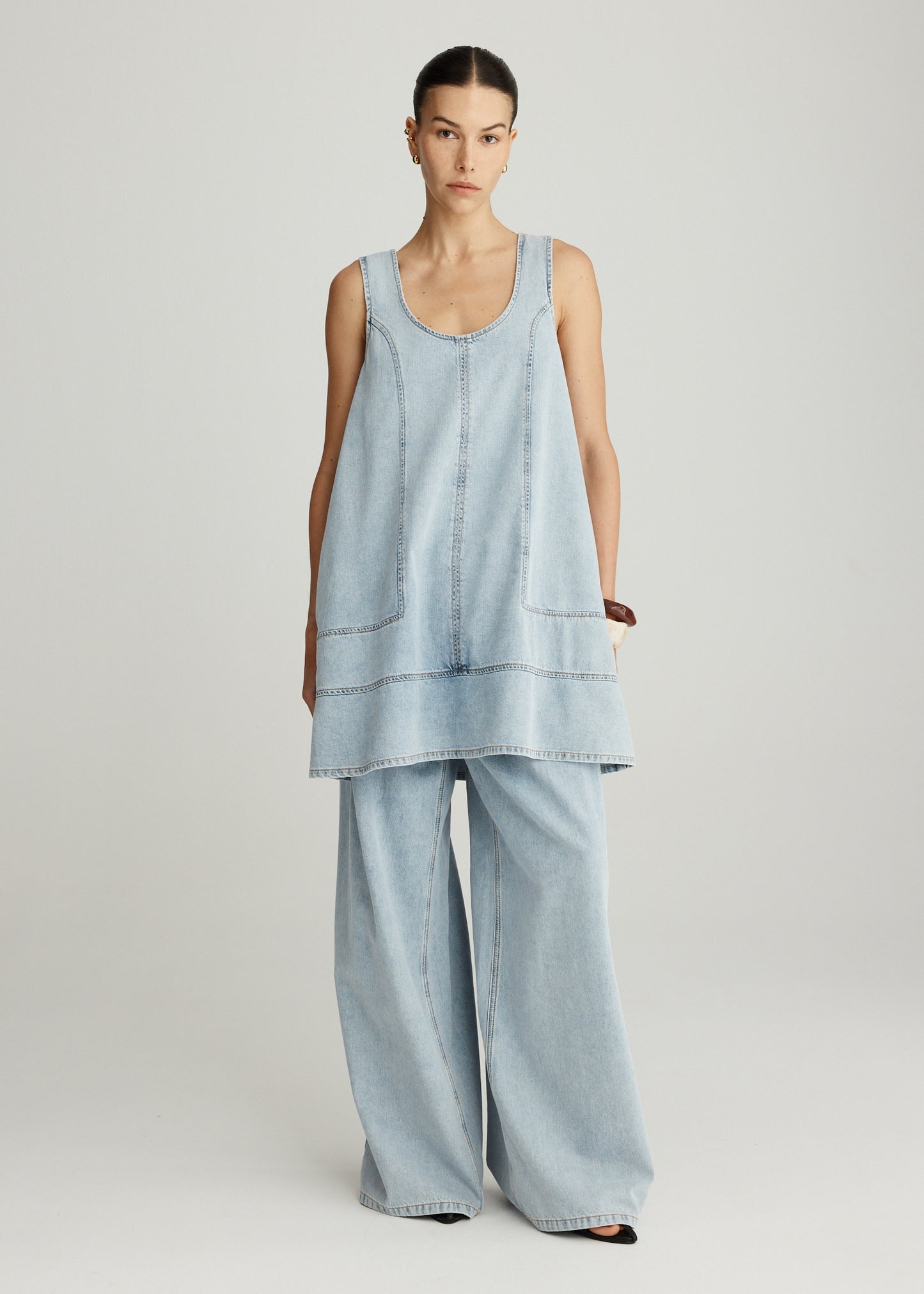 MAJA DRESS IN LIGHT WASH