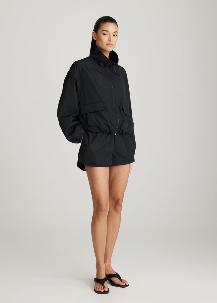 ANNA WINDBREAKER