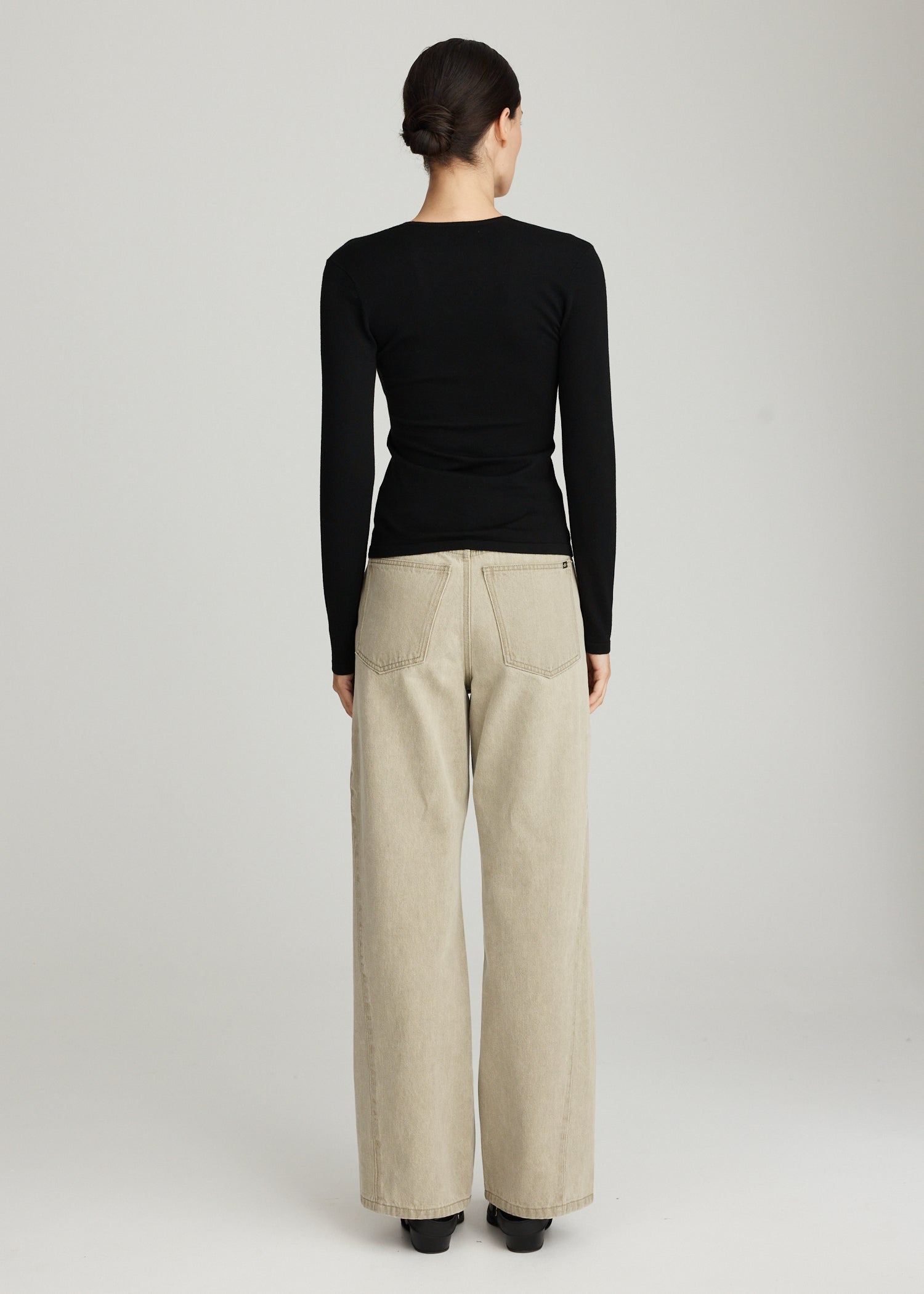PRE-ORDER AXIS JEAN