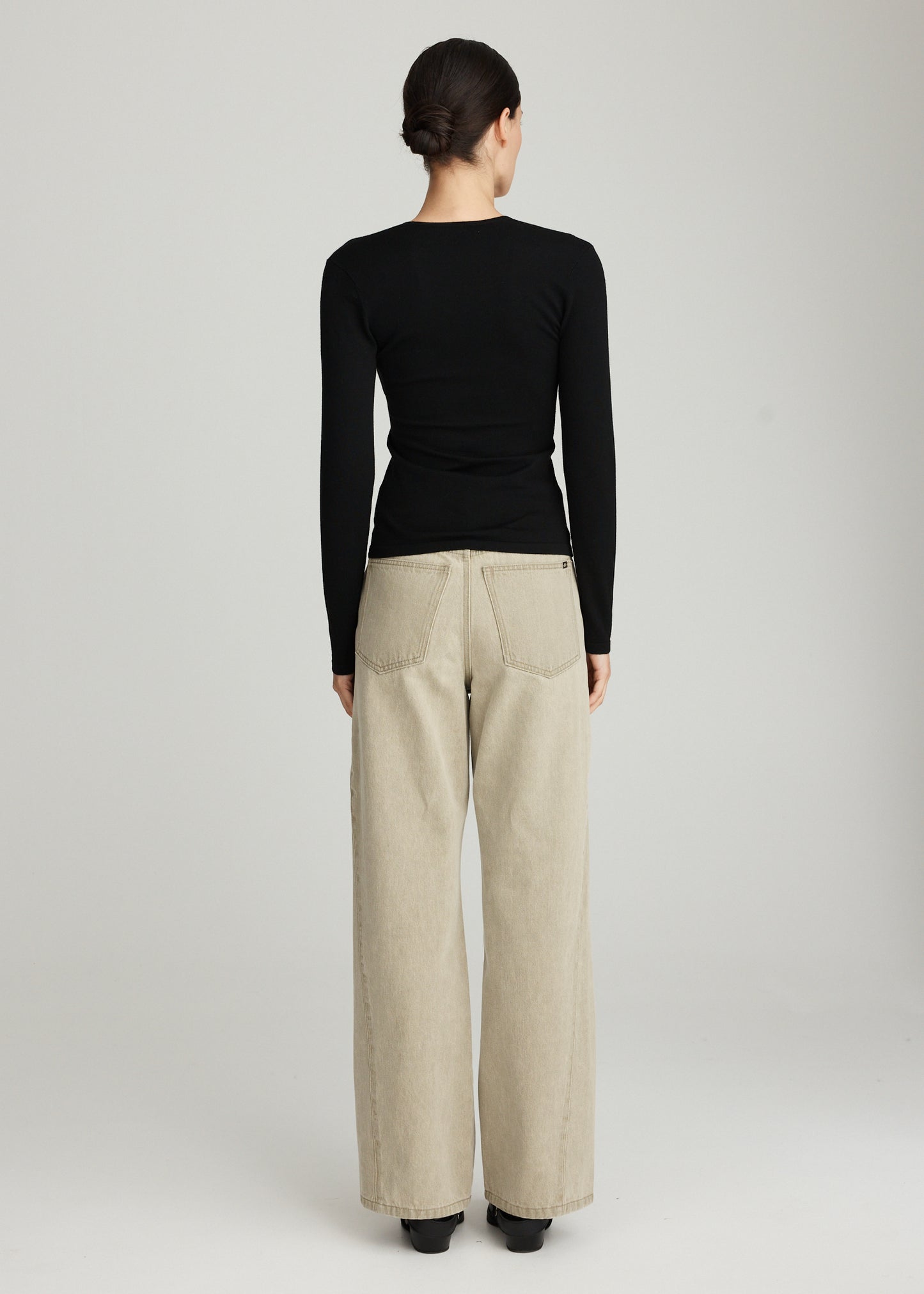 PRE-ORDER AXIS JEAN