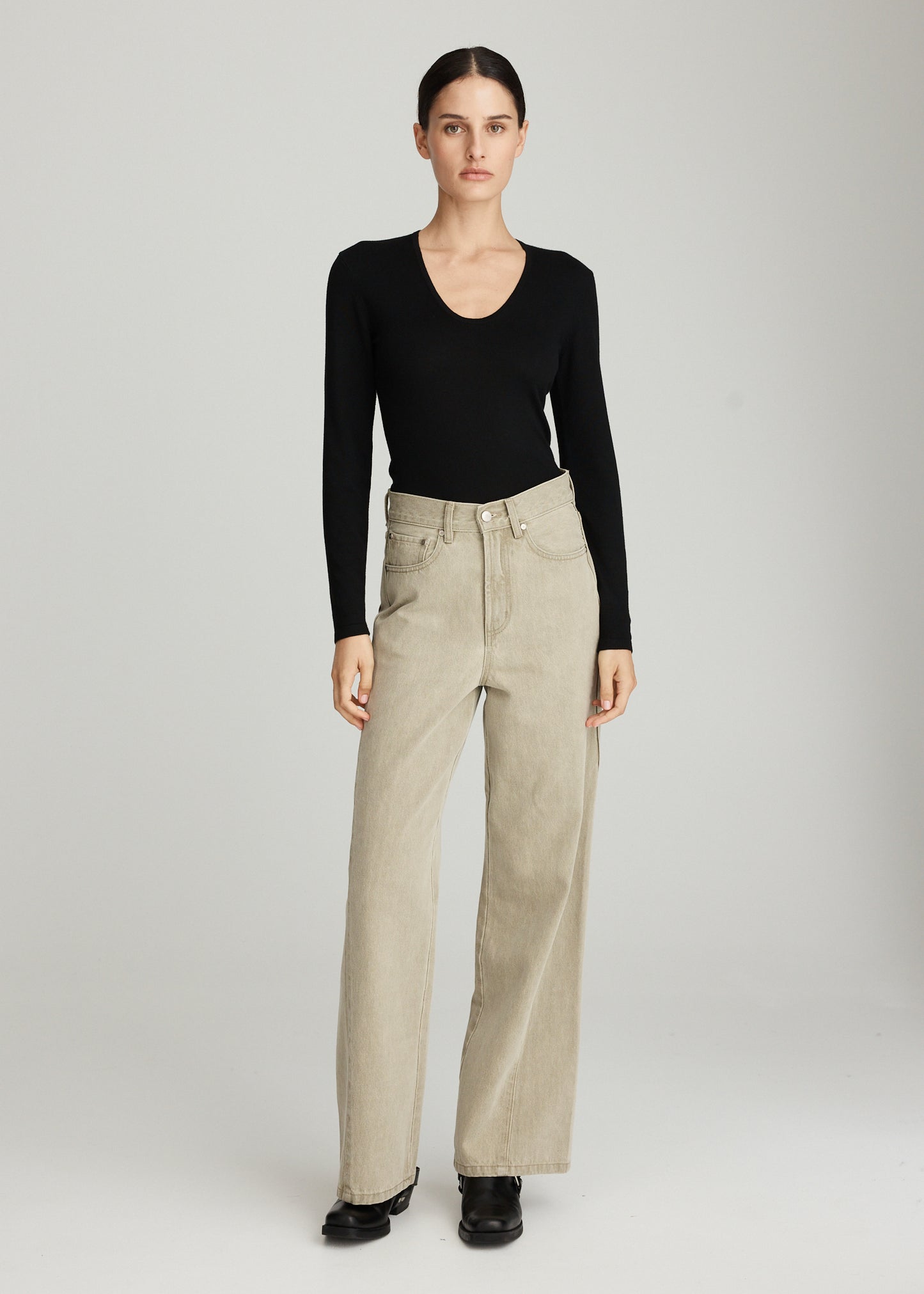 PRE-ORDER AXIS JEAN