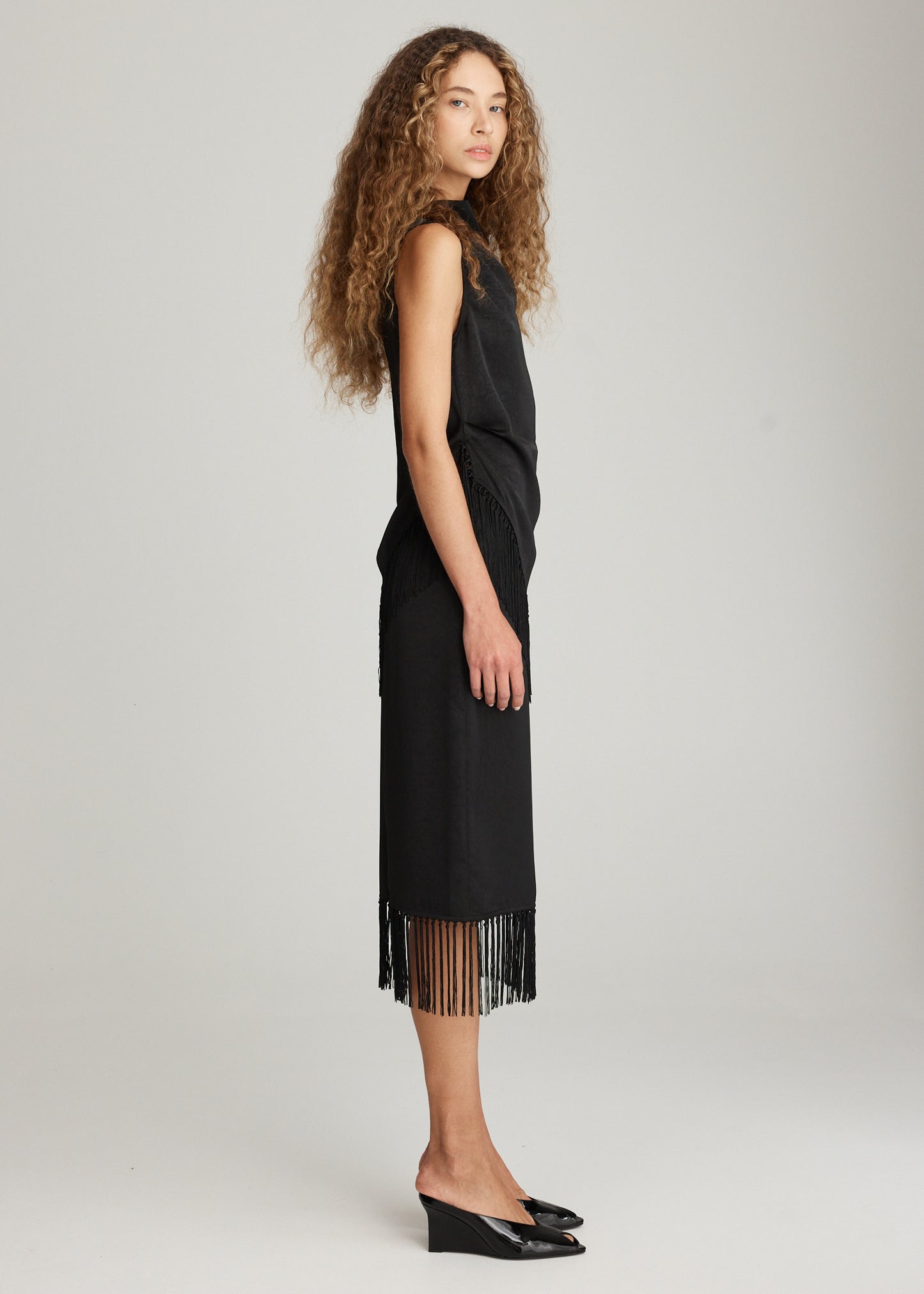 CASCADE TASSEL TOP
