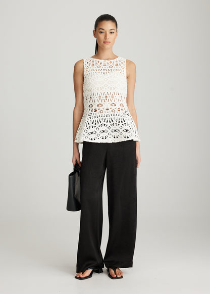 AMORA CROCHET TOP
