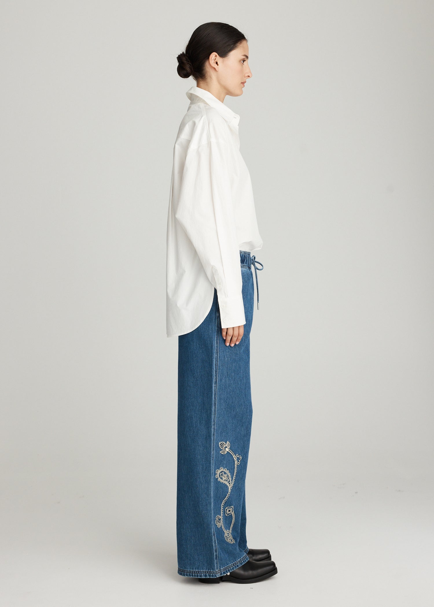 PRE-ORDER ATLAS EMBROIDERED JEAN