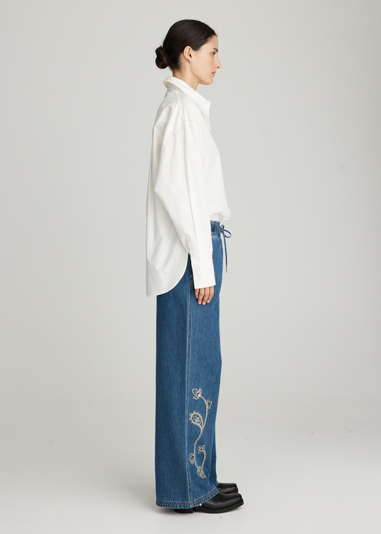 ATLAS EMBROIDERED PANT
