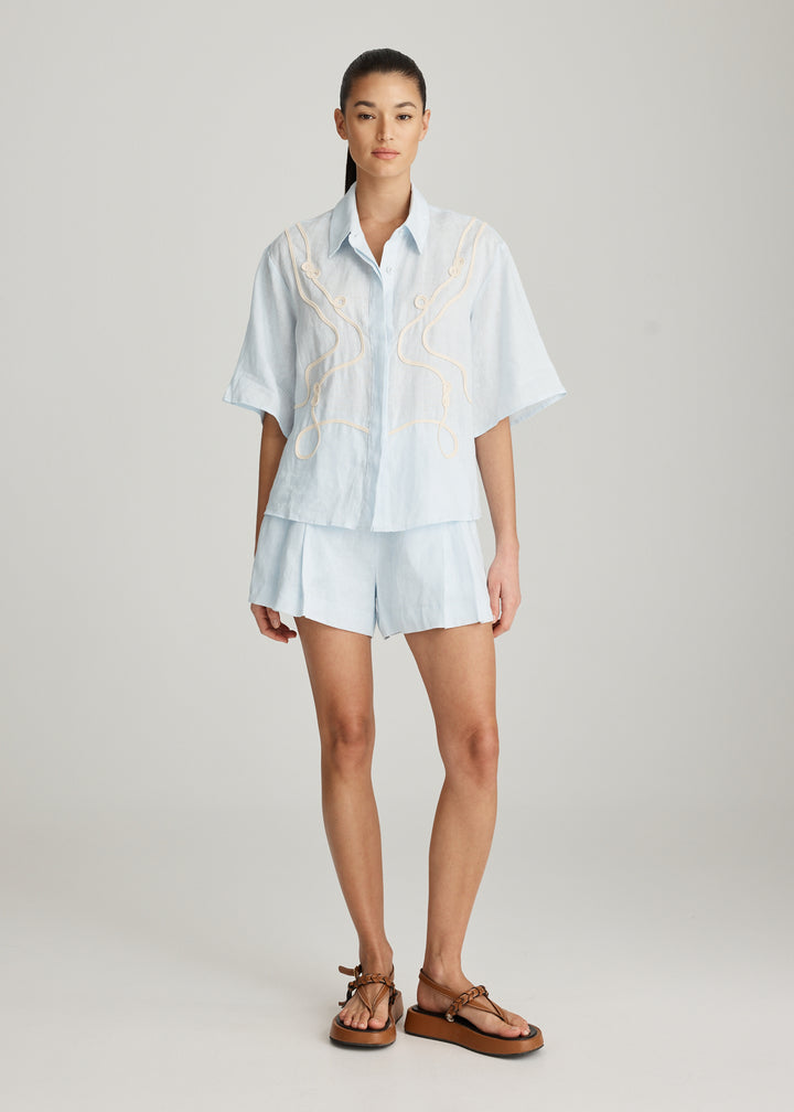 NOMAD APPLIQUE TEE