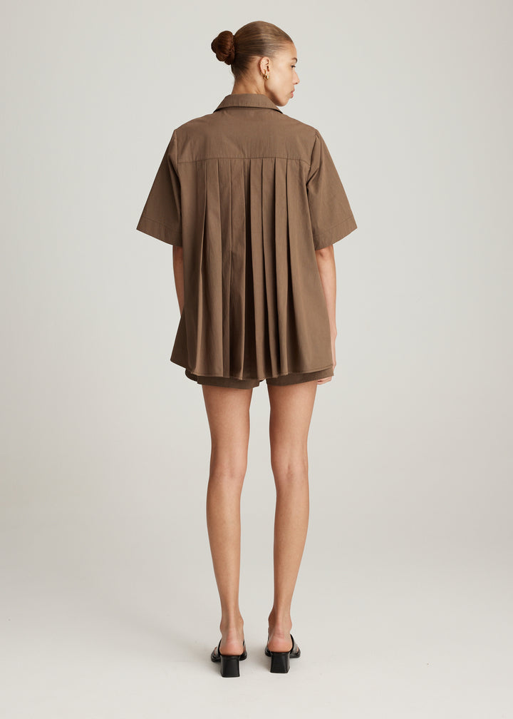 ROLLA PLEAT TEE