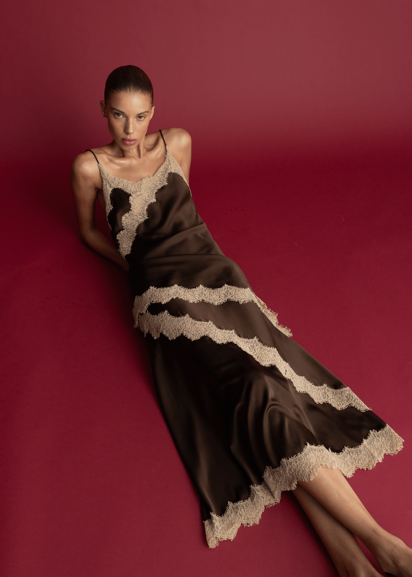 SORELI LACE SKIRT