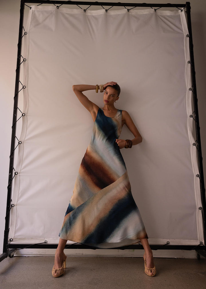 BLURR MAXI