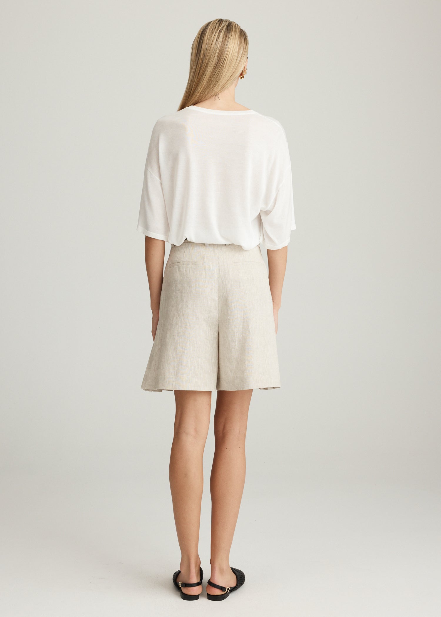 INARA LINEN SHORT