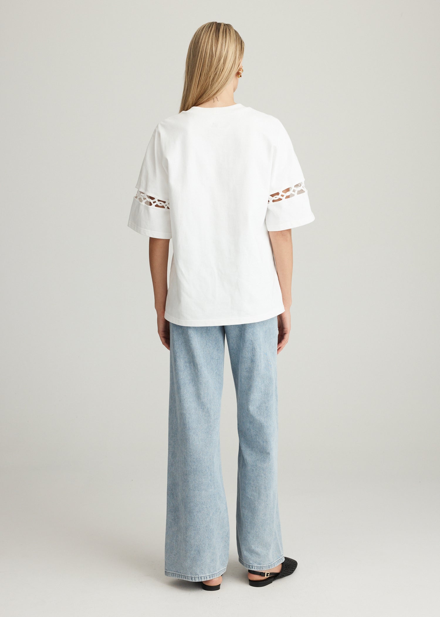 LINEA TEE