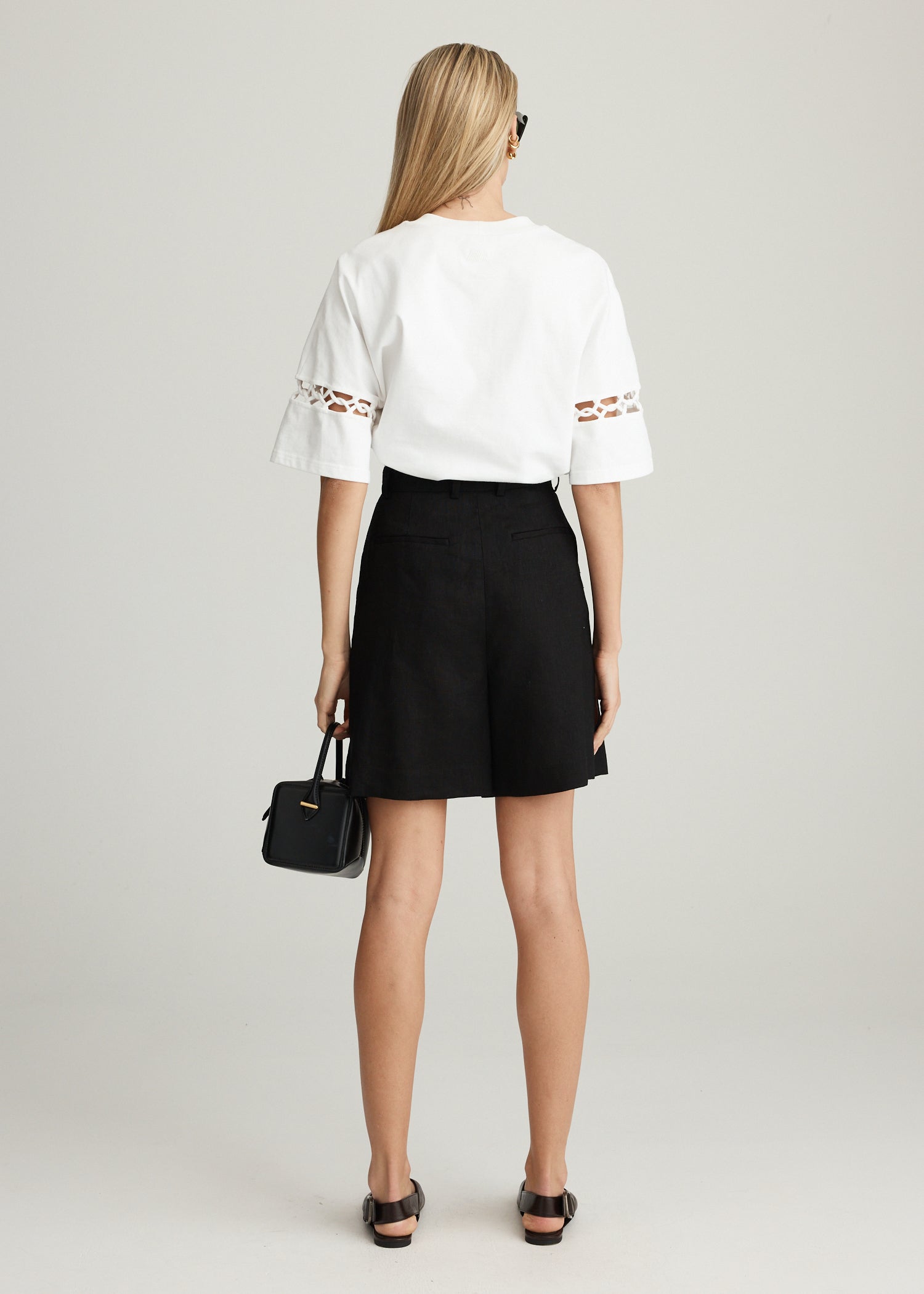 INARA LINEN SHORT
