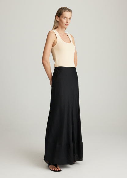 AIRE CIRCLE SKIRT