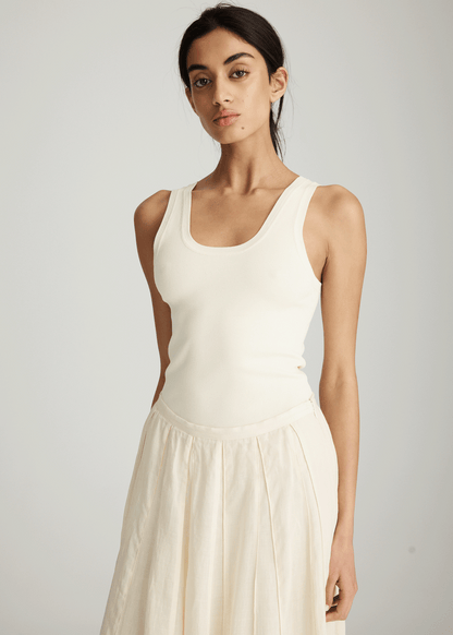 SUMMIT SKIRT